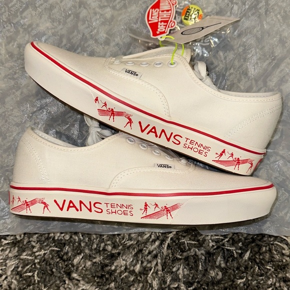 New VANS Comfycush Authentic PENN Tennis shoes in Blanc De Blanc / Red - Picture 9 of 16